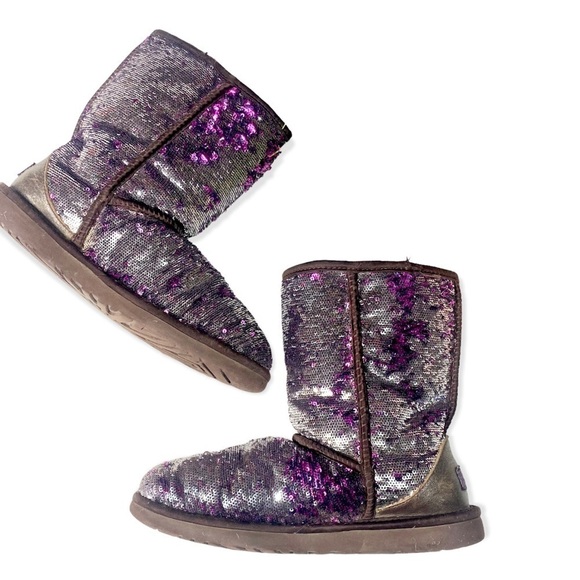 Ugg Australia fuschia pink silver reversible sequin boots size 8 - Picture 1 of 12